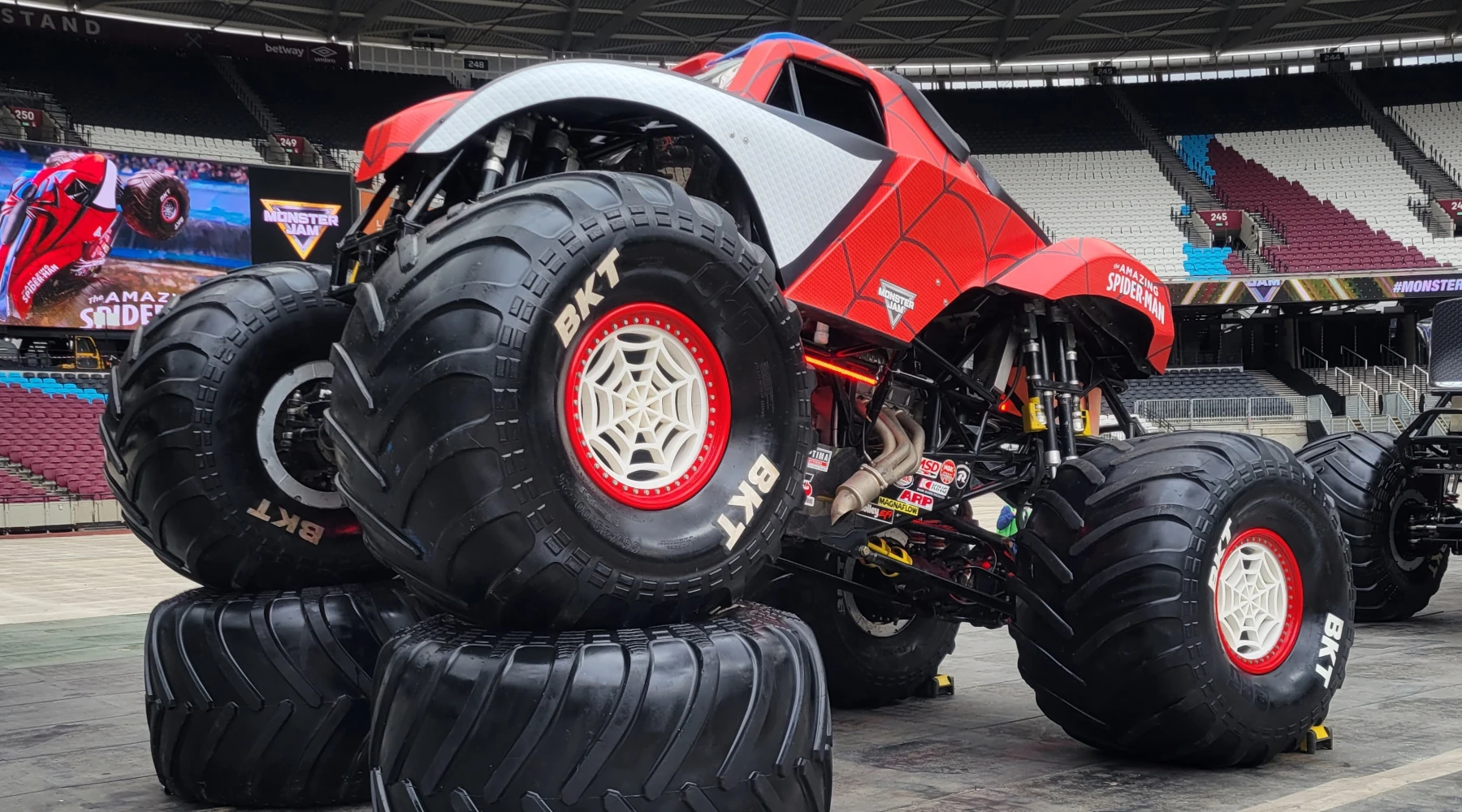 Spiderman Monster Truck