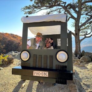 Alternative view of Safari Truck