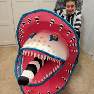 Alternative view of Beetlejuice Riding a Sandworm