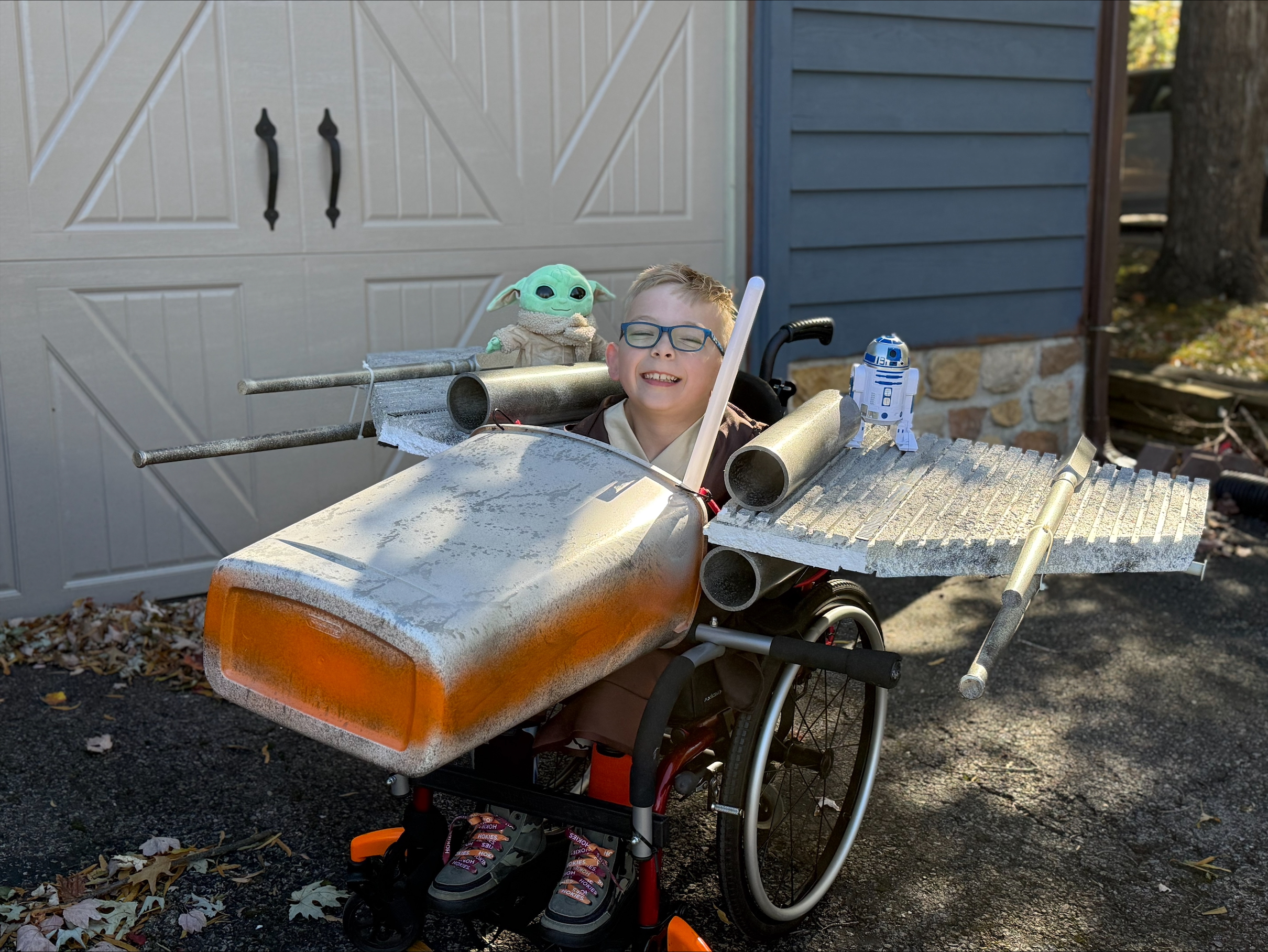Luke Skywalker in his X-Wing Starfighter26